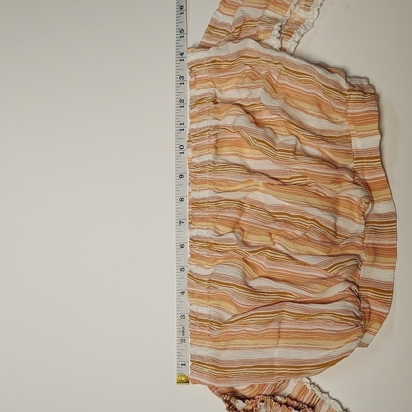 Coco + Jameson Striped Off The Shoulder Top and flowy Dress👗2pcs - Picture 10 of 12